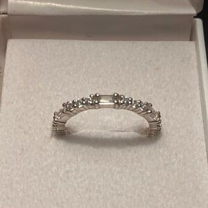 Beautiful NWOT eternity band